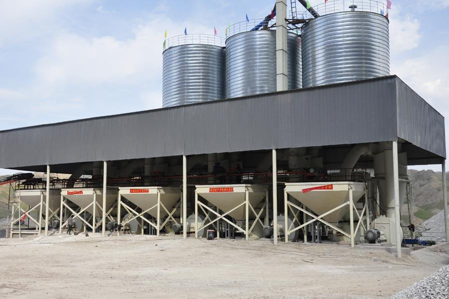 Northeast China 200th construction waste crushing equipment
